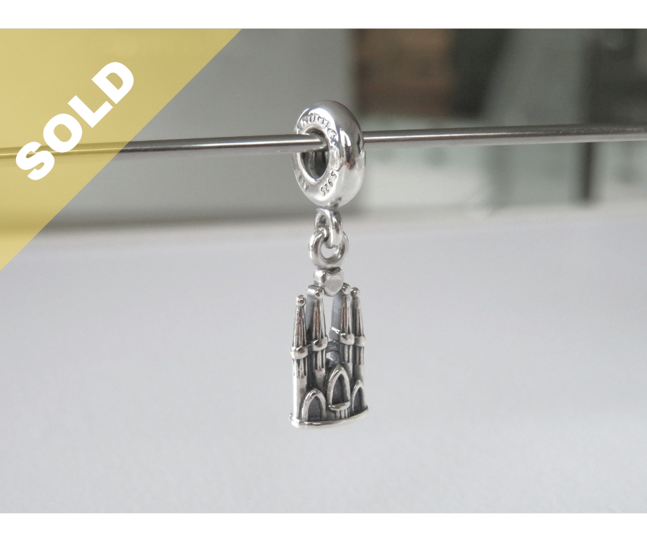 PANDORA BARCELONA DANGLE CHARM #617221105