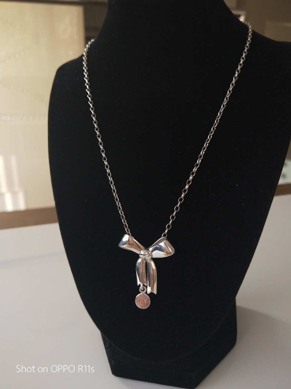 Karen Walker 9ct Bow Pendant - Westende Jewellers