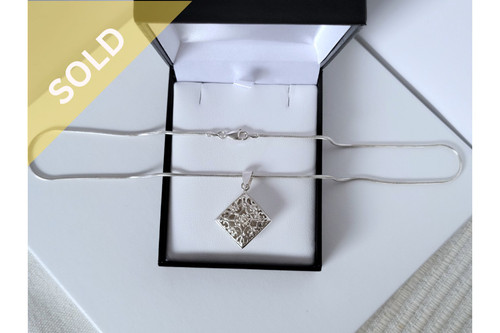 925 Sterling Silver Filigree Flower Locket Pendant and Chain Set(10Grams) #1092