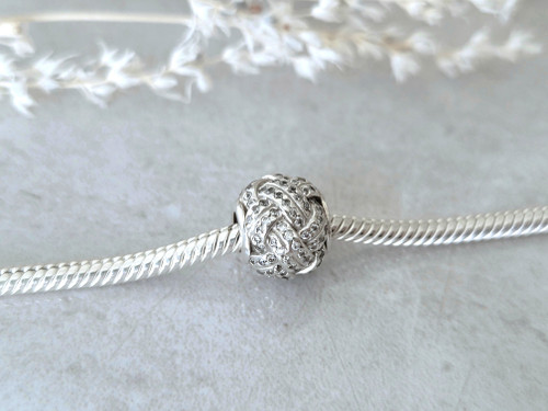 PANDORA Love Knot Openwork Charm (RETIRED) ~ 1123250914-4