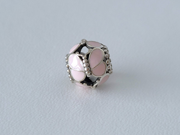 PANDORA Pink Butterfly Charm 2.3grams (RETIRED), a complimentary gift box included