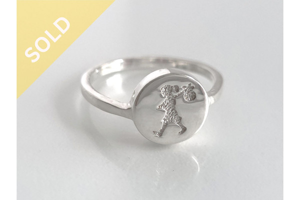 KAREN WALKER Runaway Girl Stamp Ring (4grms) ~  1198260226