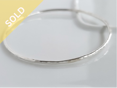 925 Sterling Silver "Hammered" Slim Bangle (6.8Grams) ~ 1211260314