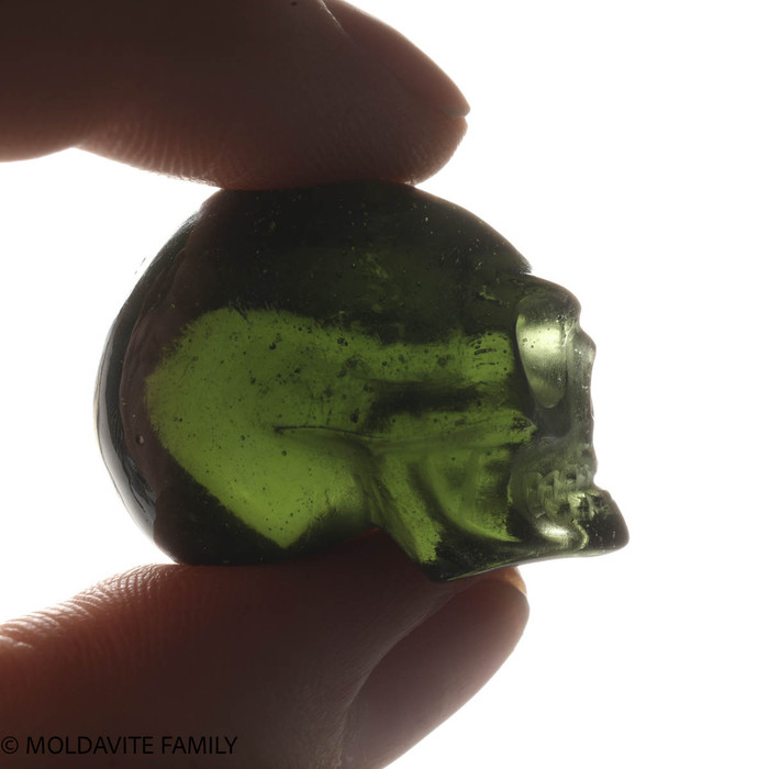 MOLDAVITE CARVING - skull 16.7g ( MG220022 )