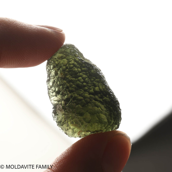 MOLDAVITE 12.2 GRAMS - MUSEUM GRADE ( MM422101 )