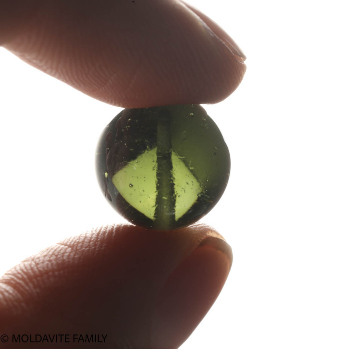 MOLDAVITE SINGLE BEAD 14.2mm (SBED062)