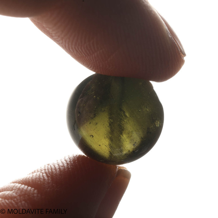 MOLDAVITE SINGLE BEAD 14.5mm (SBED065)