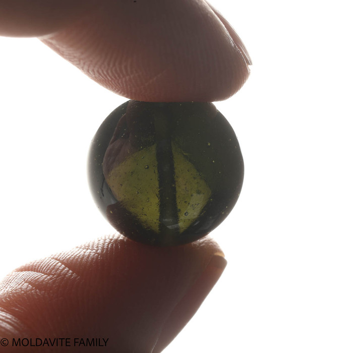 MOLDAVITE SINGLE BEAD 16.1mm (SBED066)