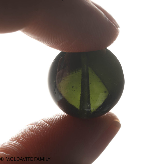 MOLDAVITE SINGLE BEAD 17.3mm (SBED070)