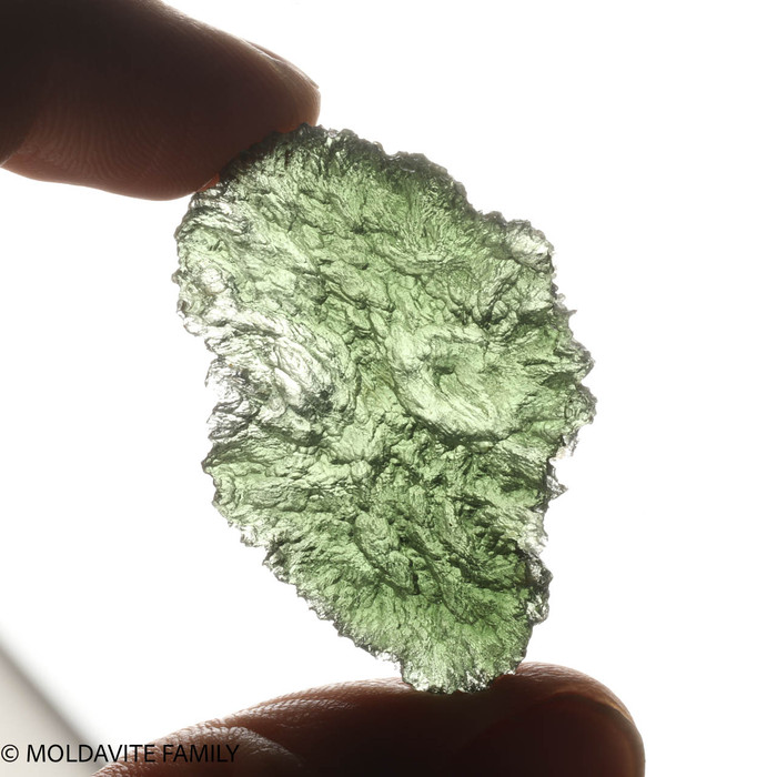 MOLDAVITE 10.1 GRAMS - COLLECTIBLE QUALITY ( MA23068 )