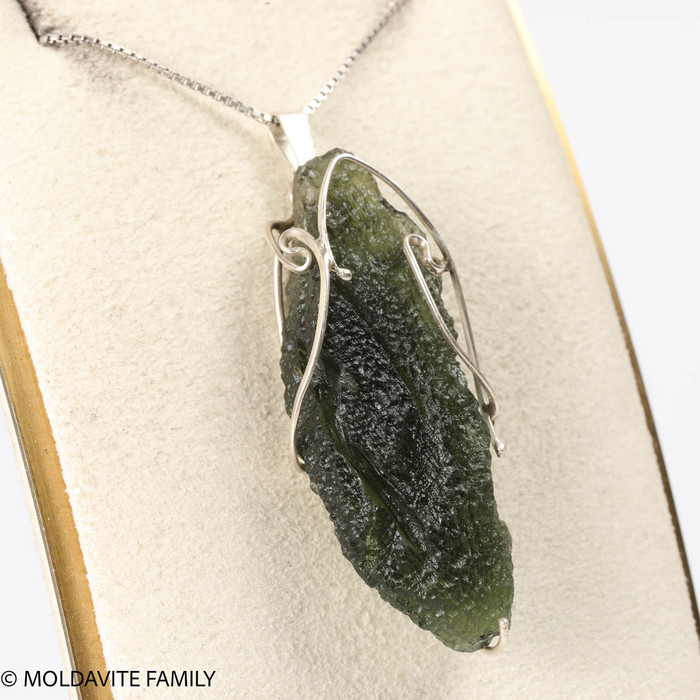 RAW MOLDAVITE PENDANT - STERLING SILVER - 9.4g (MSP0201I033)