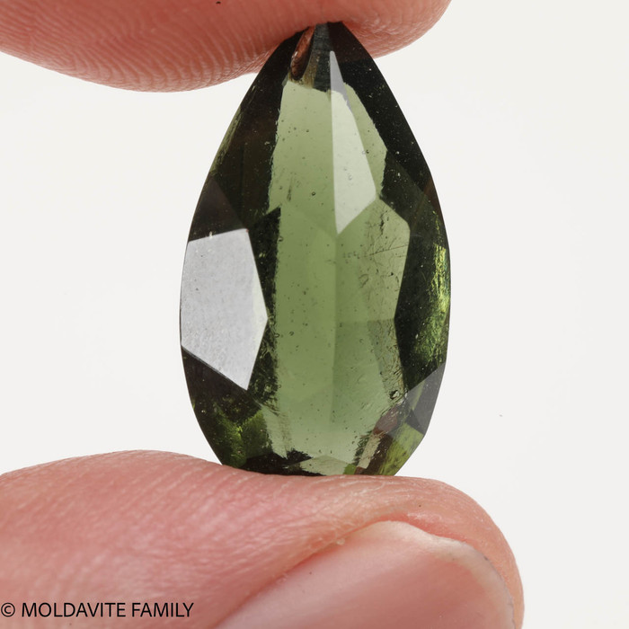 MOLDAVITE GEMSTONE 8 CT - AA QUALITY (MCT011)