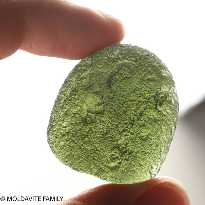 MOLDAVITE 17.8 GRAMS - MUSEUM GRADE (MM322016)