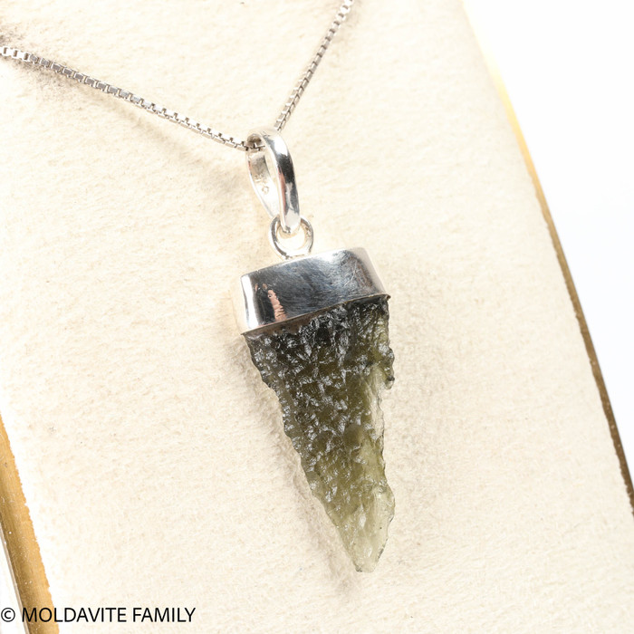 RAW MOLDAVITE PENDANT - STERLING SILVER - 2.6g (MSP0235I005)
