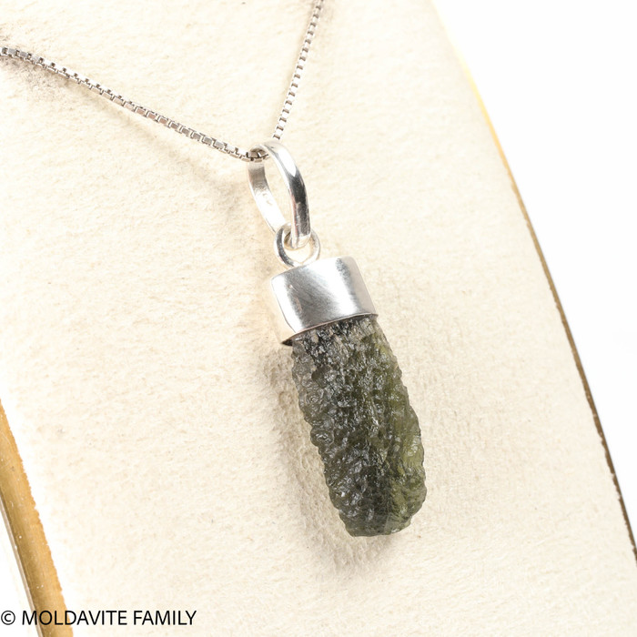 RAW MOLDAVITE PENDANT - STERLING SILVER - 2.8g (MSP0235I010)
