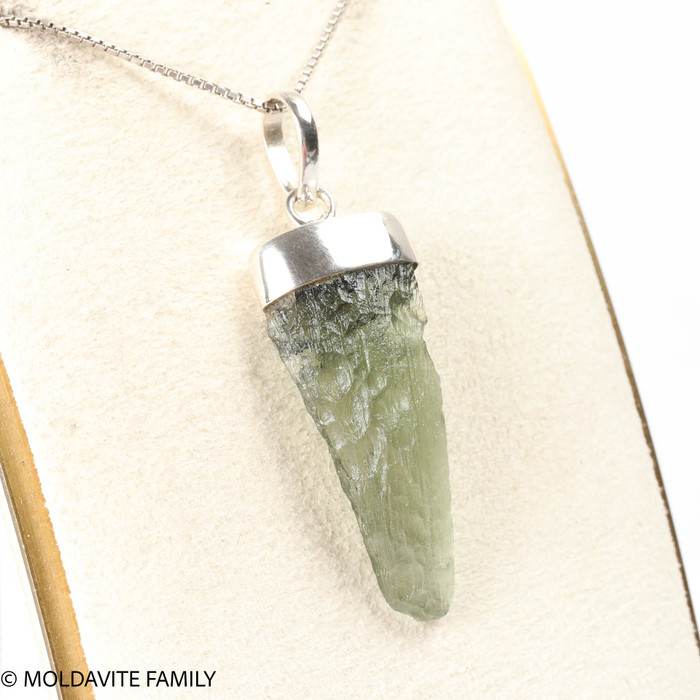 RAW MOLDAVITE PENDANT - STERLING SILVER - 3.4g (MSP0235I011)