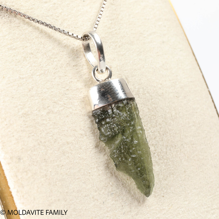 RAW MOLDAVITE PENDANT - STERLING SILVER - 2g (MSP0235I018)