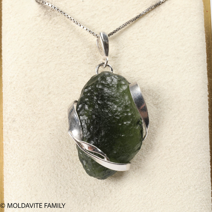 RAW MOLDAVITE PENDANT - STERLING SILVER - 6.4g (MSP0201I046)
