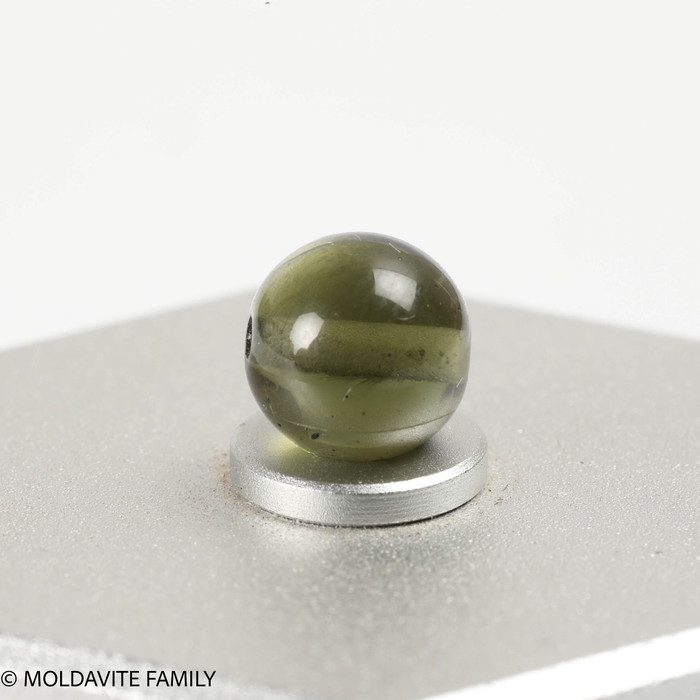 MOLDAVITE SINGLE BEAD 7.6mm (SBED076)