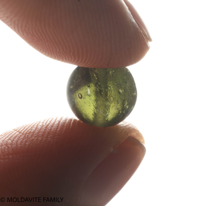 MOLDAVITE SINGLE BEAD 9.8mm (SBED083)