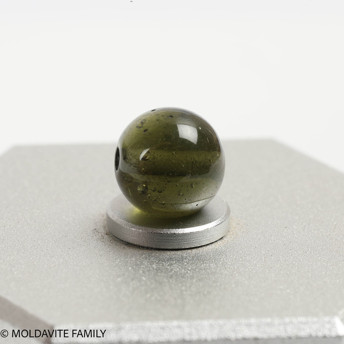 MOLDAVITE SINGLE BEAD 7.6mm (SBED092)