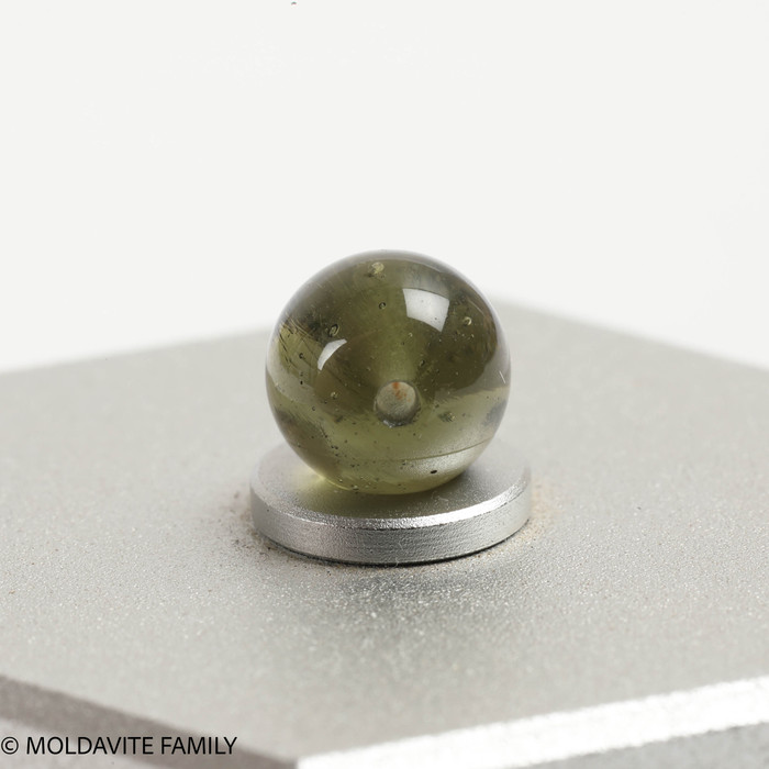 MOLDAVITE SINGLE BEAD 7.4mm (SBED093)