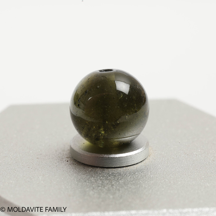 MOLDAVITE SINGLE BEAD 8.5mm (SBED095)