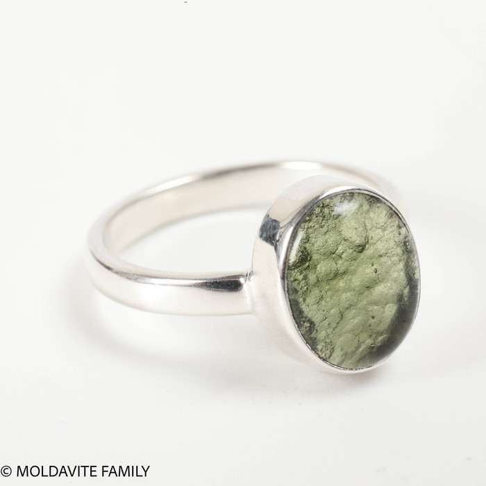 STERLING SILVER RING - MOLDAVITE CABOCHON - SIZE 5 (MSR181I006)