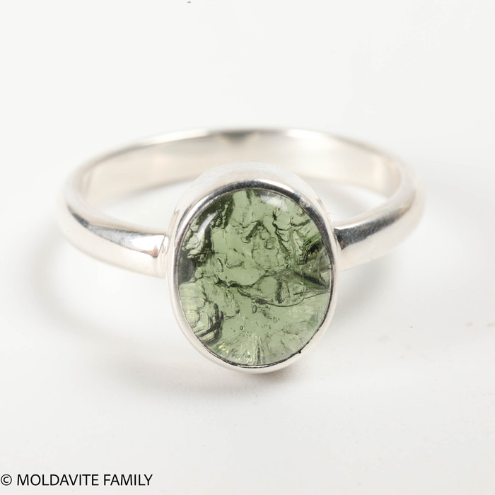STERLING SILVER RING - MOLDAVITE CABOCHON - SIZE 7 (MSR181I007)