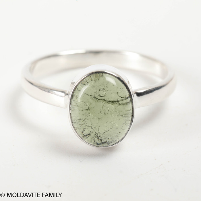 STERLING SILVER RING - MOLDAVITE CABOCHON - SIZE 8 (MSR181I014)