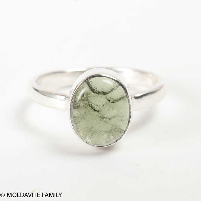 STERLING SILVER RING - MOLDAVITE CABOCHON - SIZE 7 (MSR181I024)