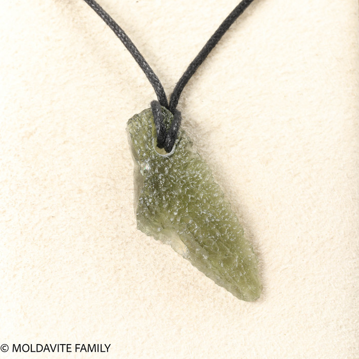 MOLDAVITE PENDANT - CORD NECKLACE - 1.5g (MSP0225I026)