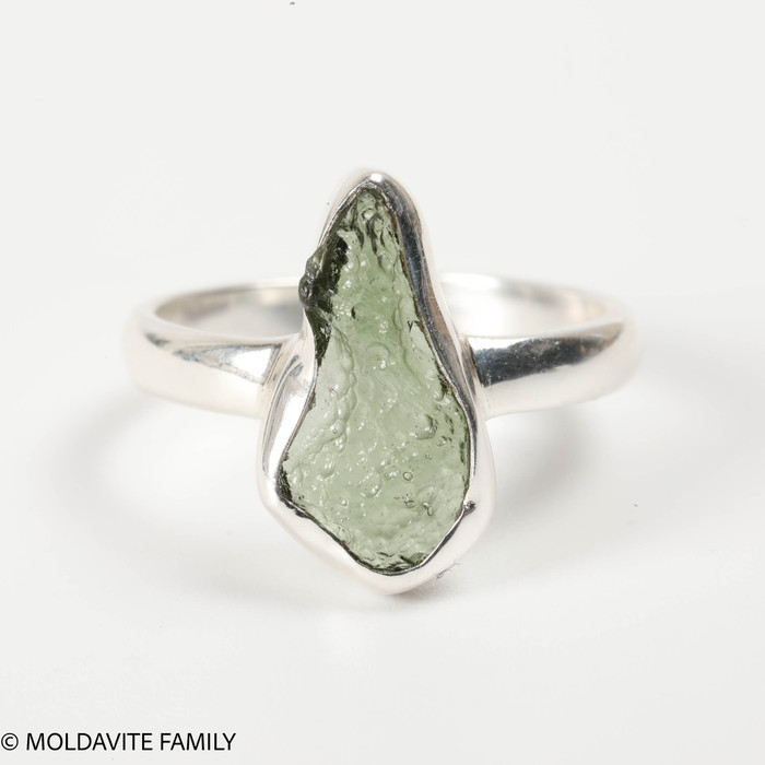 STERLING SILVER RING - RAW MOLDAVITE - SIZE 7 (MSR170I113)
