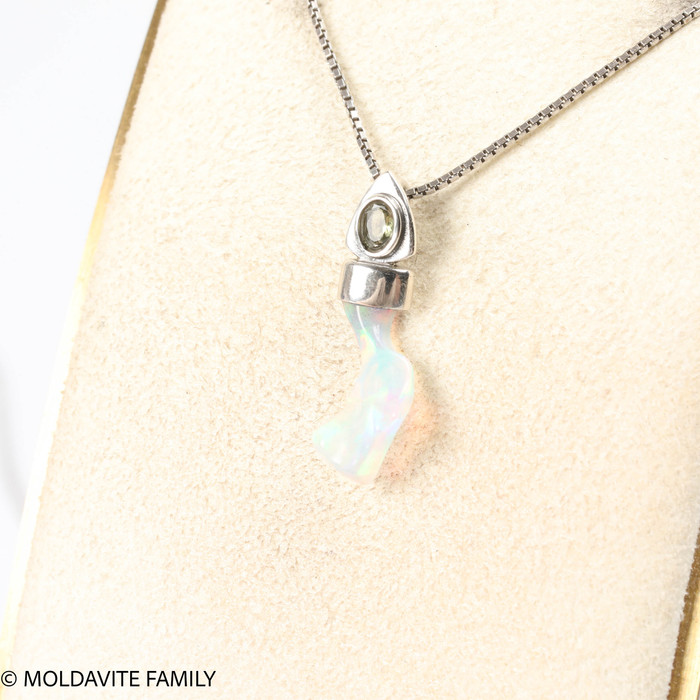 STERLING SILVER PENDANT - MOLDAVITE & OPAL (MSP0195I063)