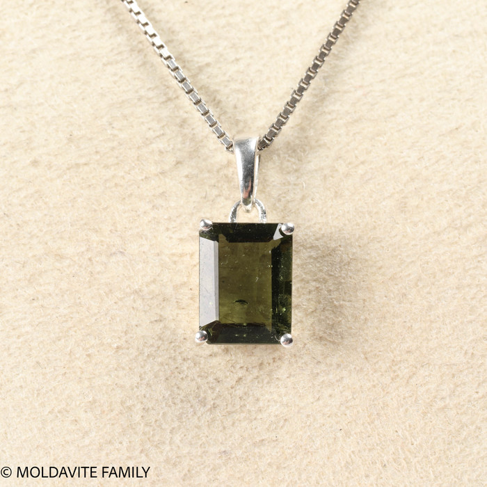 Rectangle Moldavite Pendant 7 x 9 mm (MSP0251)