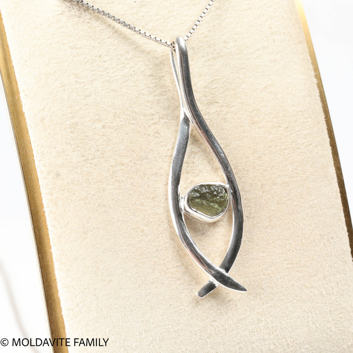 MOLDAVITE PENDANT - STERLING SILVER - 2.94g (MSP0252I001)