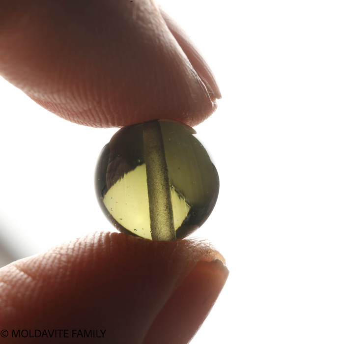 MOLDAVITE SINGLE BEAD 10.7mm (SBED110)