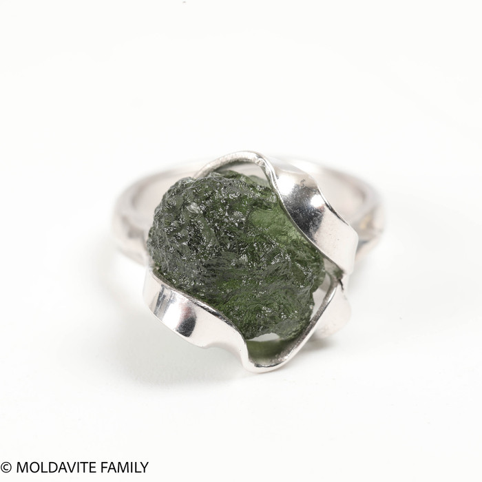 STERLING SILVER RING - RAW MOLDAVITE - SIZE 5.5 (MSR187I002)