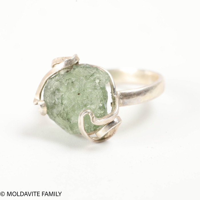 STERLING SILVER RING - RAW MOLDAVITE - SIZE 5 (MSR187I010)