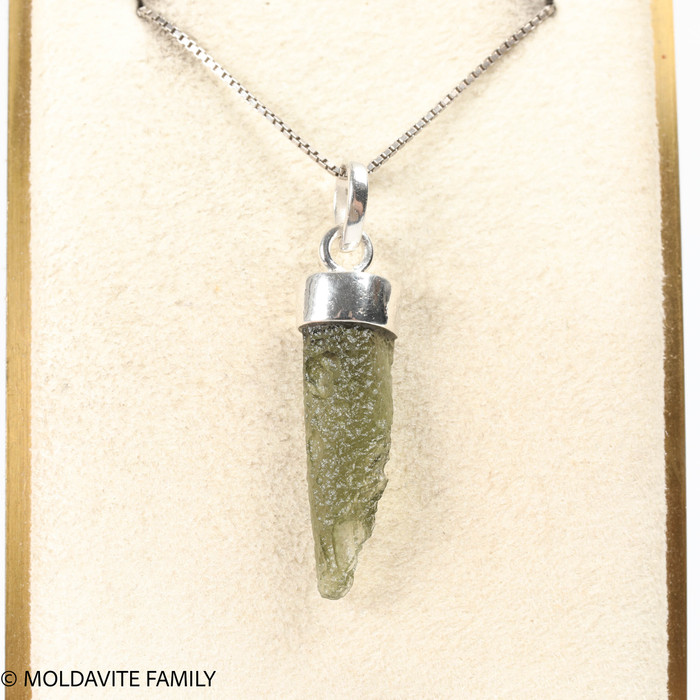 RAW MOLDAVITE PENDANT - STERLING SILVER - 1.95g (MSP0235I034)