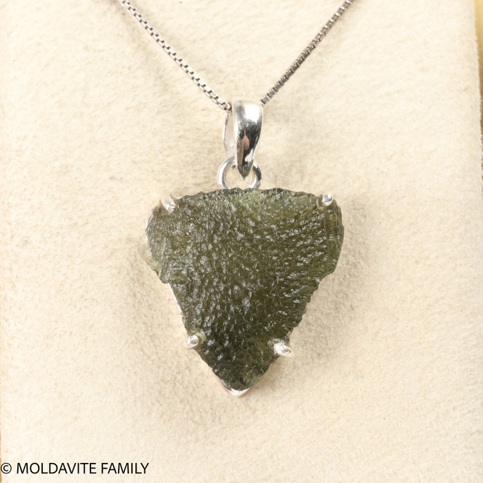 RAW MOLDAVITE PENDANT - STERLING SILVER - 4.65g (MSP0257I006)
