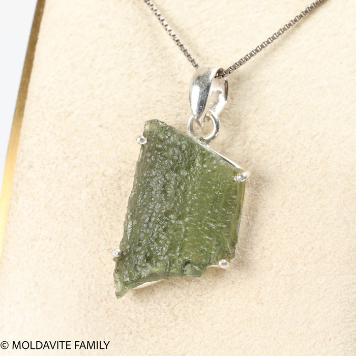 RAW MOLDAVITE PENDANT - STERLING SILVER - 4.64g (MSP0257I007)