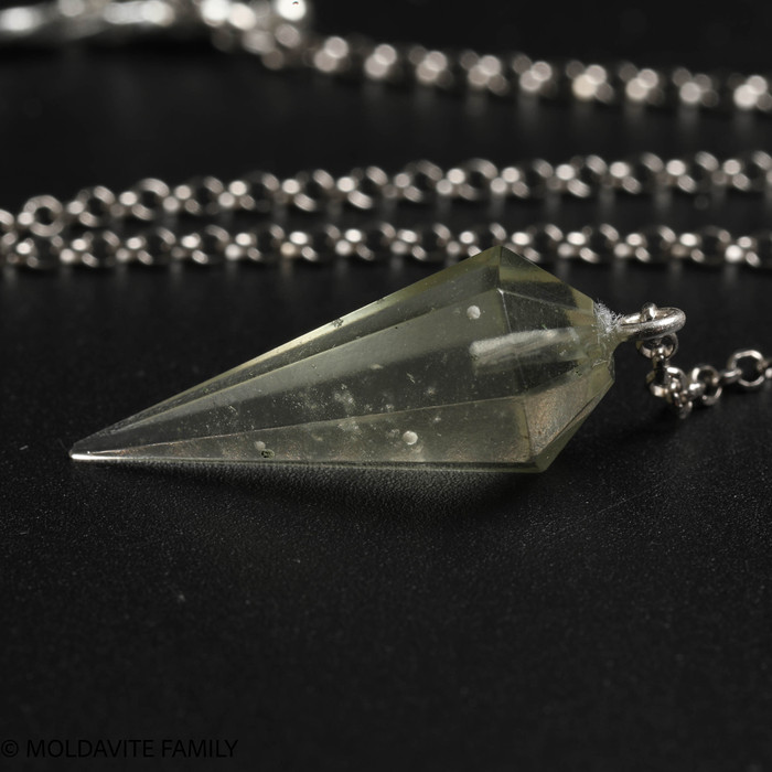 LIBYAN DESERT GLASS PENDULUM - 2.39 GRAMS (LPEN036)