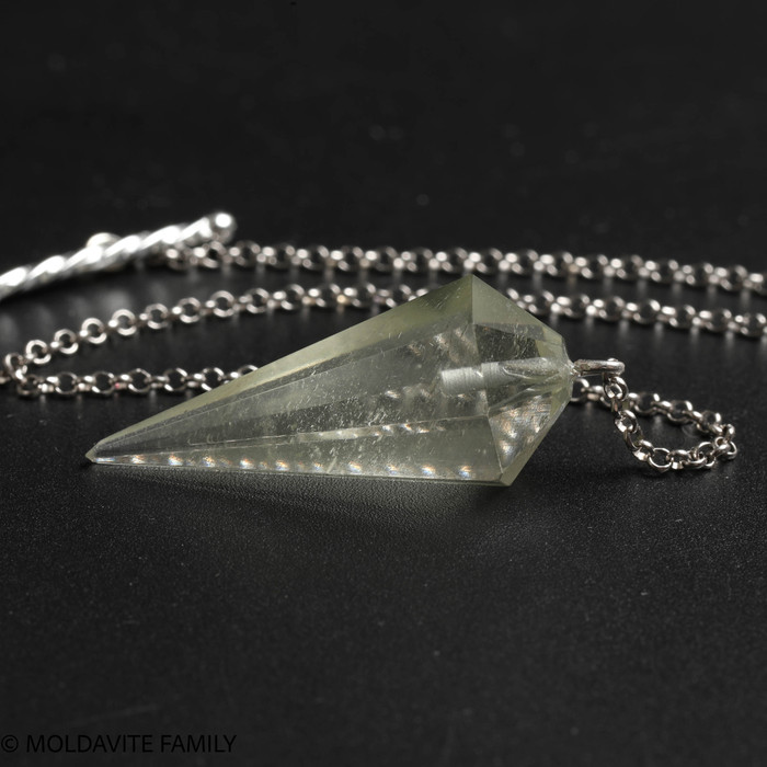 LIBYAN DESERT GLASS PENDULUM - 4.37 GRAMS (LPEN037)