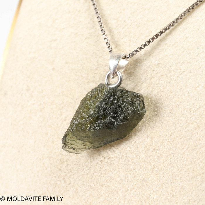 RAW MOLDAVITE PENDANT - B Grade - Final Sale 1.64g (RPB010)