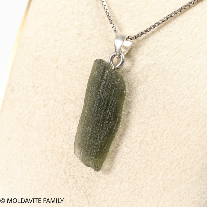 RAW MOLDAVITE PENDANT - B Grade - Final Sale 1.62g (RPB020)