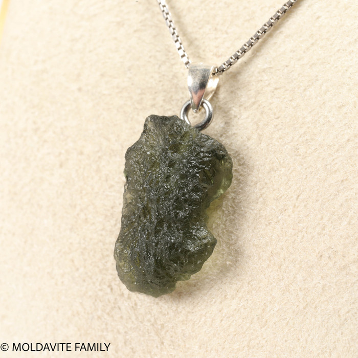 RAW MOLDAVITE PENDANT - B Grade - Final Sale 2g (RPB022)