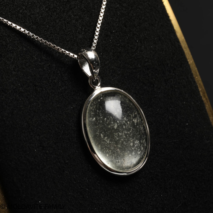 LIBYAN DESERT GLASS CABOCHON PENDANT - 3.37g (LDGP22005I019)