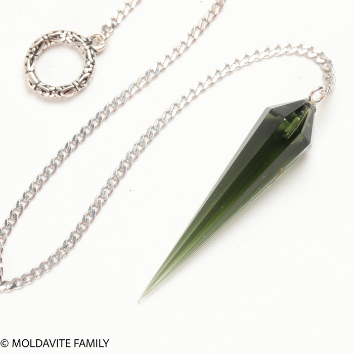 MOLDAVITE PENDULUM 4.34 GRAMS - AAA Quality (MPEN030)