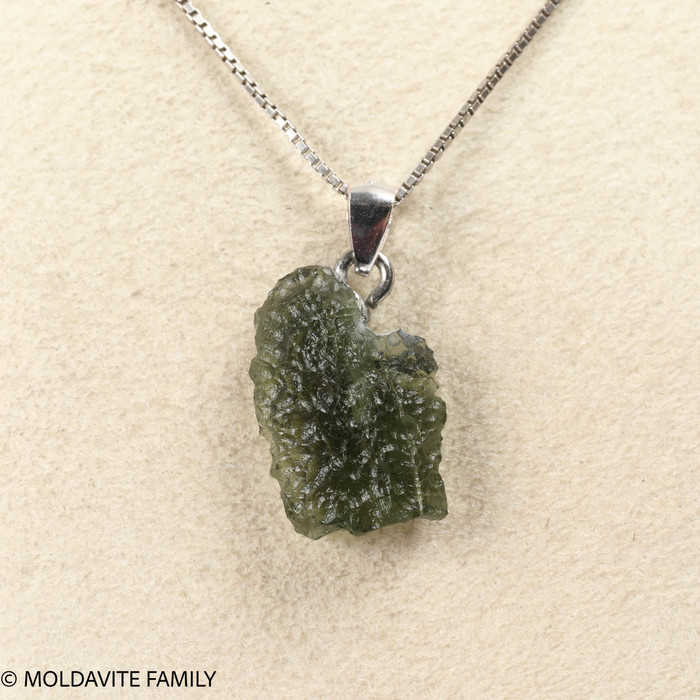 RAW MOLDAVITE PENDANT - B Grade - Final Sale 1.57g (RPB030)